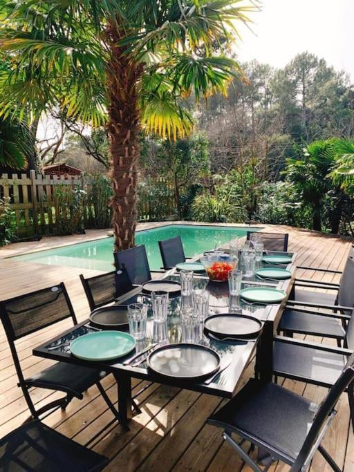 Villa Arcachon 12 Pers Avec Piscine Chauffee 1 Mai Au 30 Sept Екстериор снимка